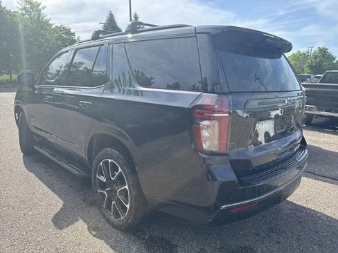 Used 2022 Chevrolet Tahoe RST w/ Luxury Package AWD/4WD image 4