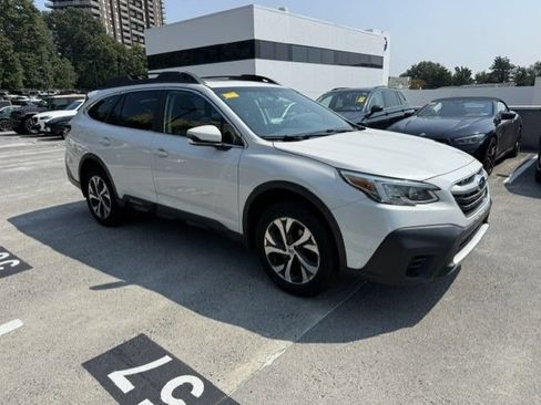 Used 2021 Subaru Outback Limited w/ Popular Package #2 AWD/4WD image 2