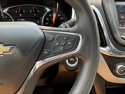 Used 2024 Chevrolet Equinox LS w/ LS Convenience Package FWD image 16