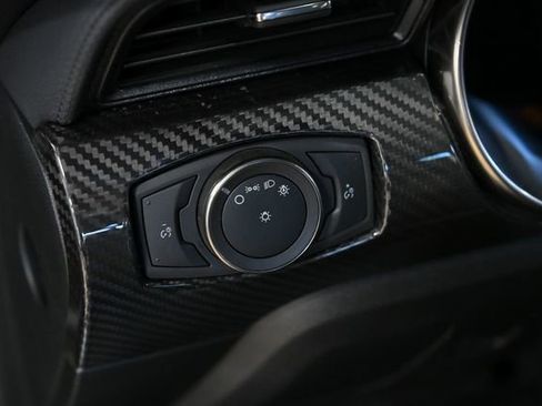 Used 2020 Ford Mustang Shelby GT500 w/ Carbon Fibre Track Pack image 31