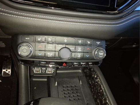 New 2026 Dodge Durango SRT Hellcat w/ Premium Group AWD/4WD image 14