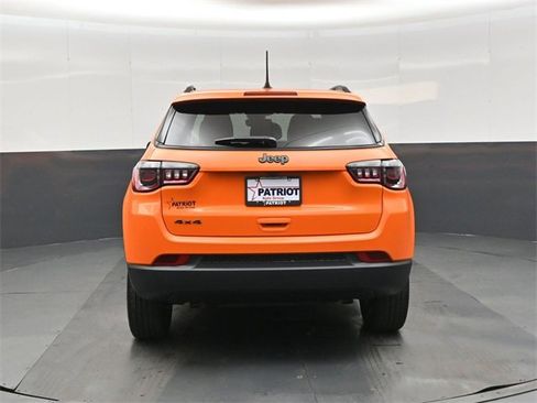 New 2026 Jeep Compass Latitude image 5