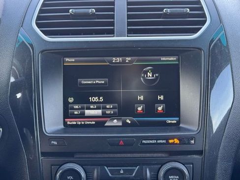 Used 2016 Ford Explorer XLT w/ Equipment Group 202A image 20