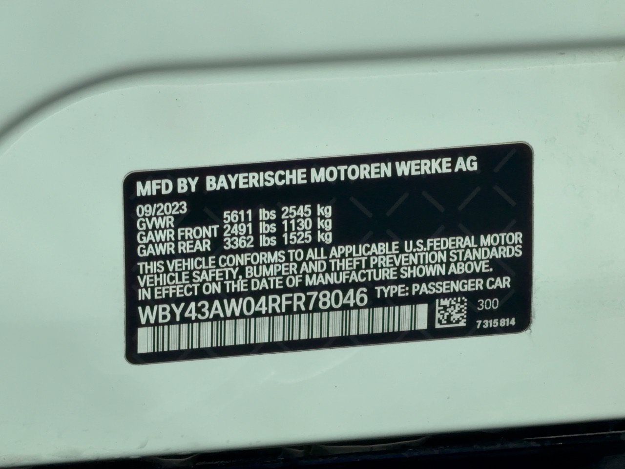 Used 2024 BMW i4 eDrive35 w/ M Sport Package RWD image 31