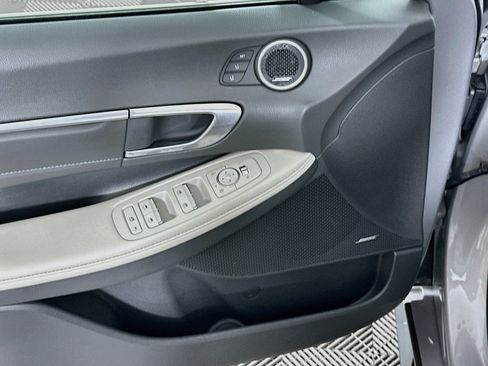 Used 2023 Hyundai Sonata Limited FWD image 15