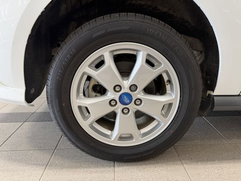 Used 2018 Ford Transit Connect XLT image 10