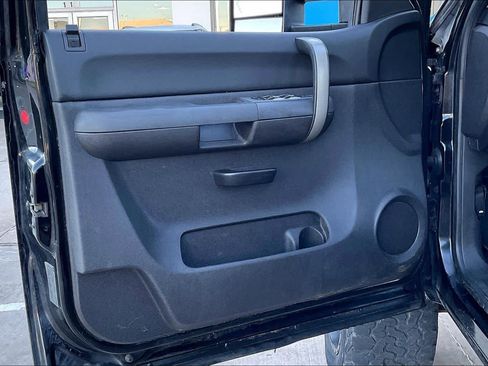 Used 2007 Chevrolet Silverado 1500 LT w/ 2LT Audio Package image 21