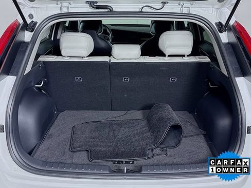 Used 2023 Kia Niro EX image 25