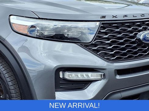 Used 2024 Ford Explorer ST w/ Equipment Group 401A AWD/4WD image 30