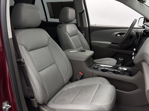 Used 2019 Chevrolet Traverse LT w/ LT Premium Package FWD image 39