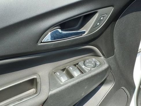Used 2022 Chevrolet Equinox RS w/ RS Leather Package AWD/4WD image 14
