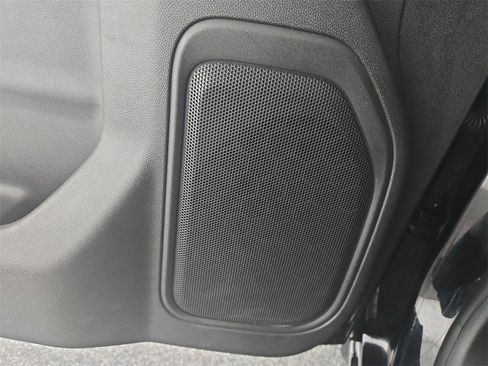 Used 2021 Chevrolet Silverado 1500 Custom image 28