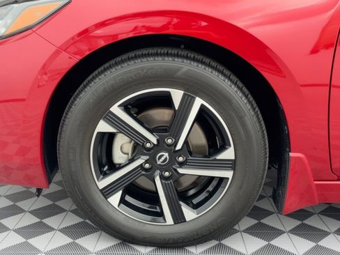 Used 2025 Nissan Sentra SV FWD image 13