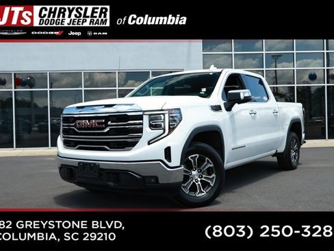 Used 2025 GMC Sierra 1500 SLT RWD image 1