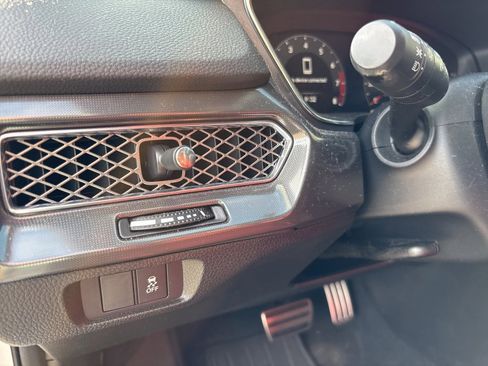 Used 2023 Acura Integra A-Spec image 12