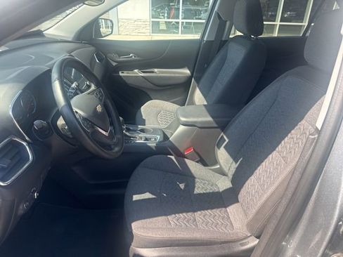 Used 2023 Chevrolet Equinox LT image 20