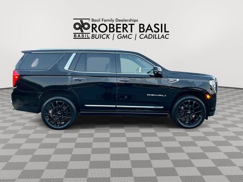 Used 2022 GMC Yukon Denali AWD/4WD image 9