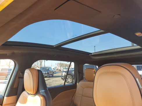 Certified 2023 Lincoln Aviator Black Label image 11