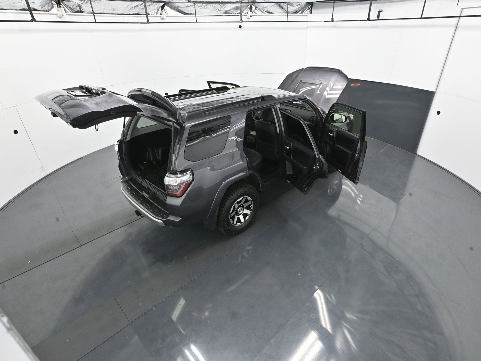 Used 2021 Toyota 4Runner TRD Off-Road Premium w/ Moonroof Package AWD/4WD image 46