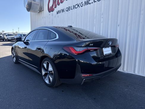 Used 2023 BMW i4 eDrive40 image 11