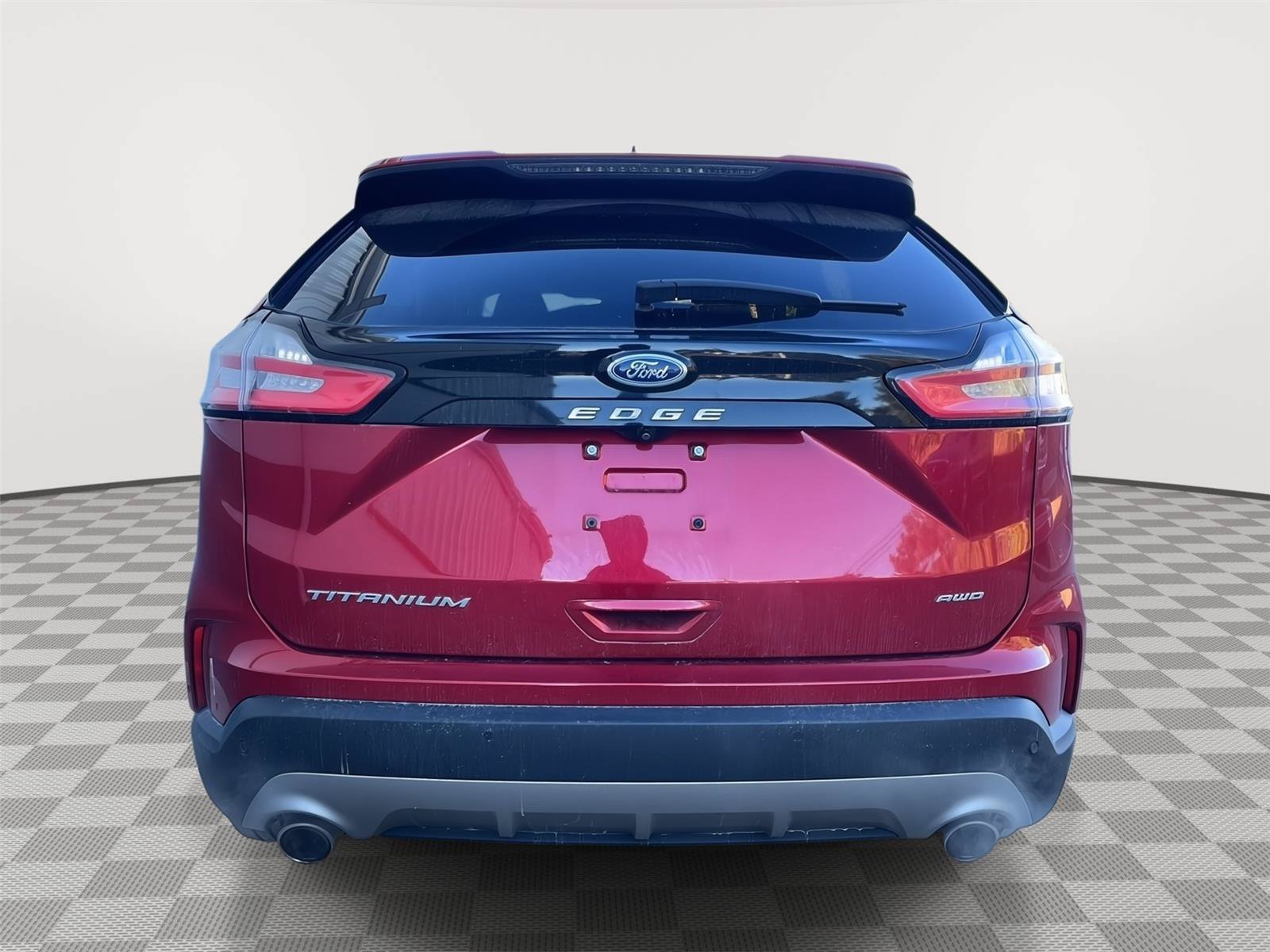 Used 2022 Ford Edge Titanium w/ Equipment Group 301A AWD/4WD image 29