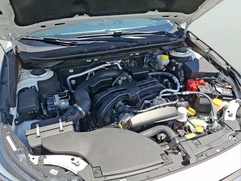 Used 2023 Subaru Outback Touring AWD/4WD image 25