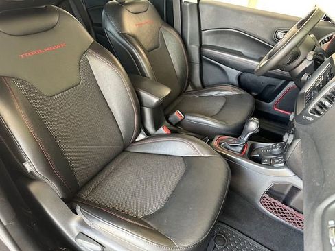 Used 2021 Jeep Compass Trailhawk image 15