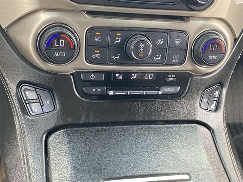 Used 2018 GMC Yukon Denali w/ Open Road Package image 27