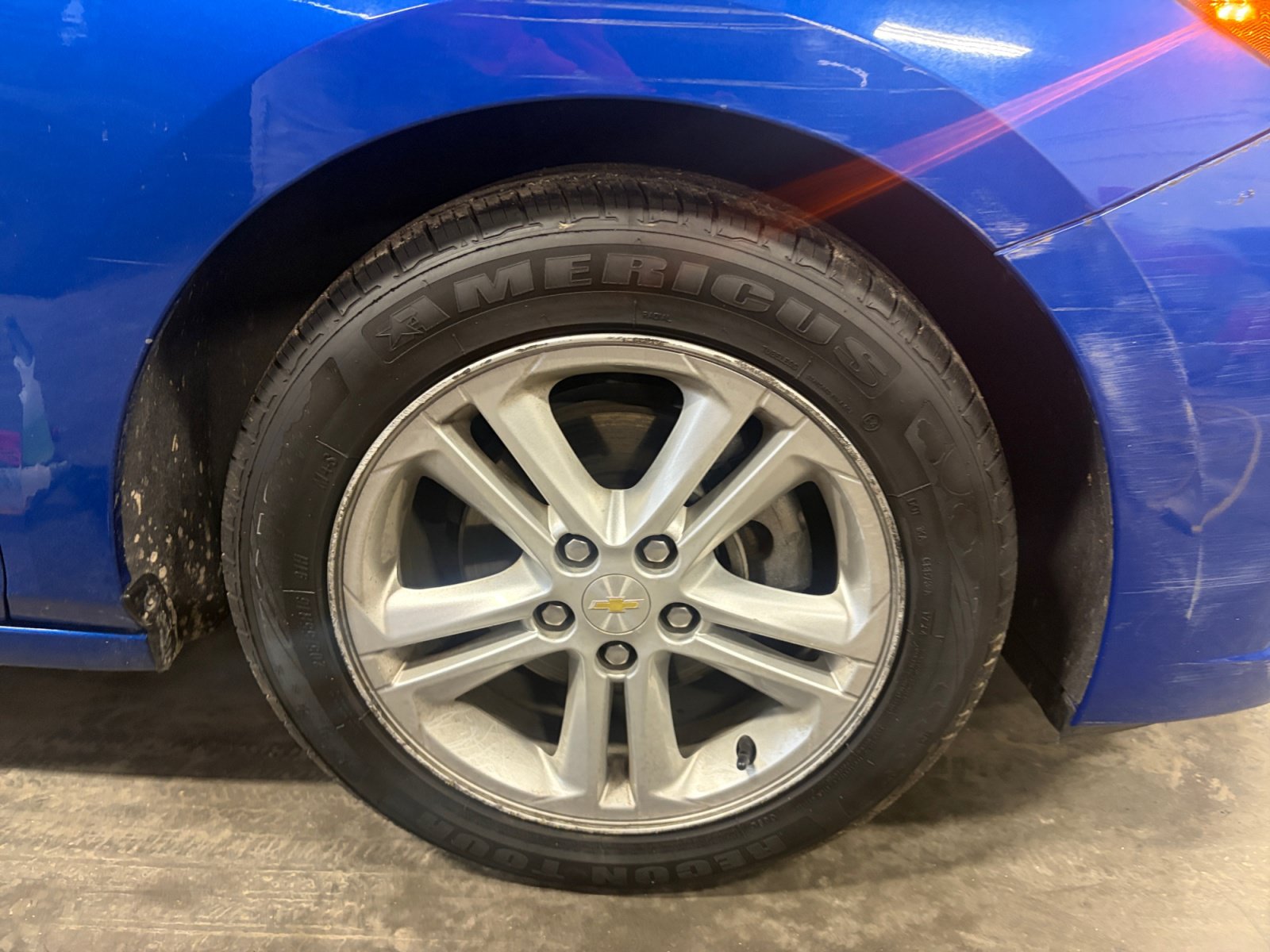 Used 2017 Chevrolet Cruze LT FWD image 29