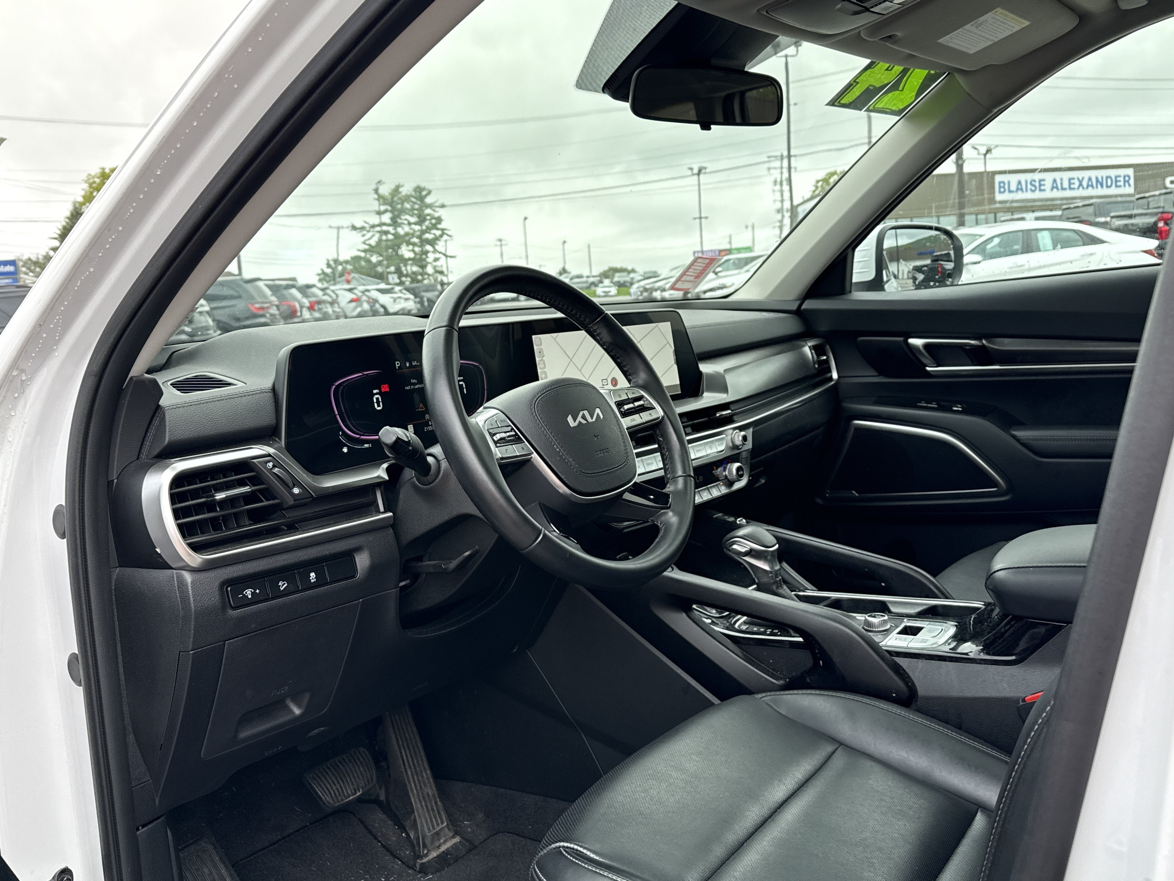 Used 2024 Kia Telluride S w/ S Sunroof Package AWD/4WD image 13
