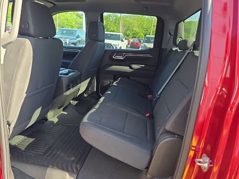 Used 2025 Chevrolet Silverado 1500 RST w/ Z71 Off-Road Package AWD/4WD image 14
