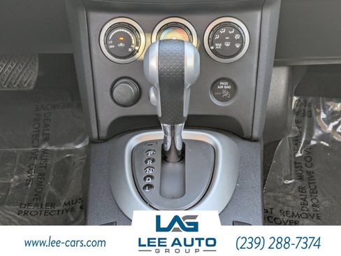 Used 2013 Nissan Rogue SV image 16