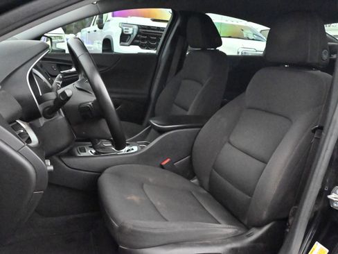 Used 2024 Chevrolet Malibu RS image 7