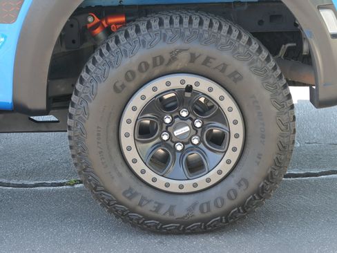 Used 2021 Ford F150 Raptor w/ Equipment Group 801A High AWD/4WD image 12