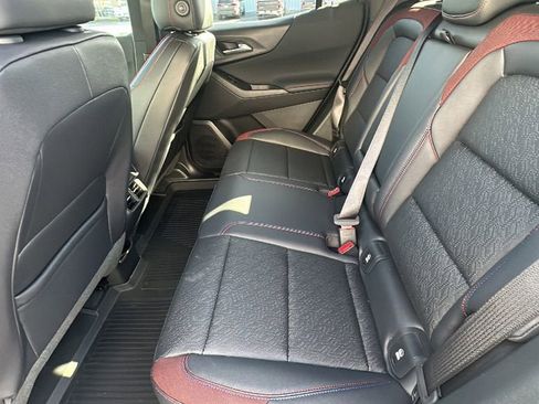 New 2026 Chevrolet Equinox RS image 16