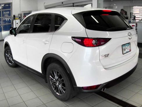 Used 2019 MAZDA CX-5 Touring image 3