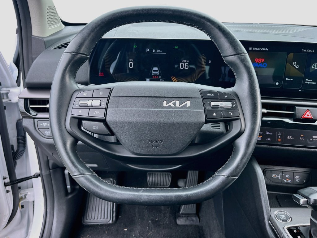 Used 2026 Kia Sportage EX w/ EX Panorama Roof Package FWD image 11
