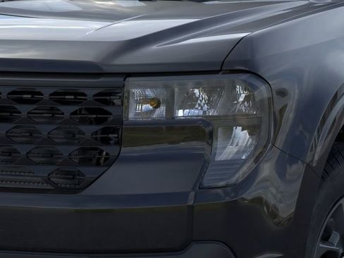 New 2026 Ford Maverick XLT image 19