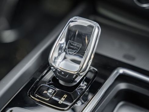 New 2026 Volvo XC60 B5 Plus w/ Protection Package Premier image 25