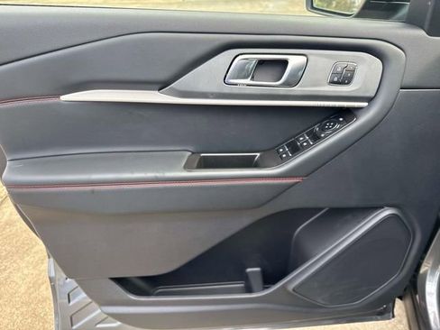 New 2026 Ford Explorer ST-Line w/ Premium Package image 20