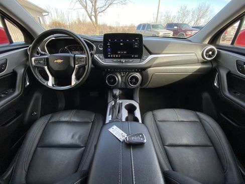 Used 2024 Chevrolet Blazer LT AWD/4WD image 14