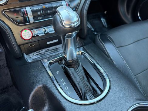 Used 2016 Ford Mustang Premium image 27