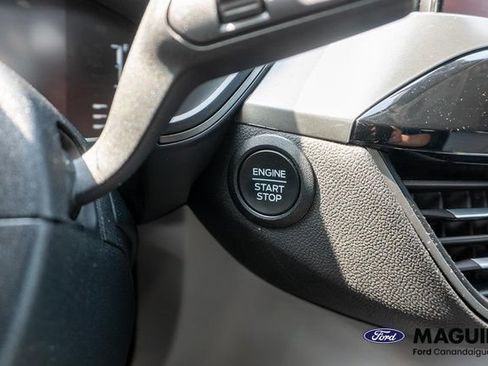 Used 2023 Ford Escape Active AWD/4WD image 22