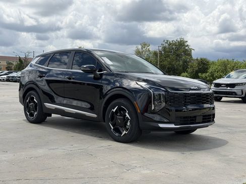New 2027 Kia Sportage EX FWD image 2