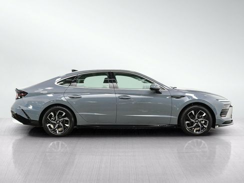 Used 2024 Hyundai Sonata SEL FWD image 6