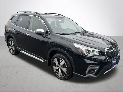 Used 2019 Subaru Forester Touring image 5