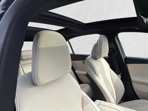 Used 2022 Mercedes-Benz C 300 4MATIC Sedan image 20