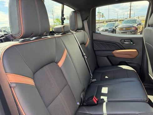 Certified 2025 GMC Canyon AT4 AWD/4WD image 25