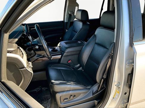 Used 2020 GMC Yukon SLT image 25