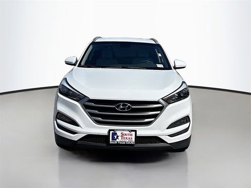 Used 2018 Hyundai Tucson SEL image 2